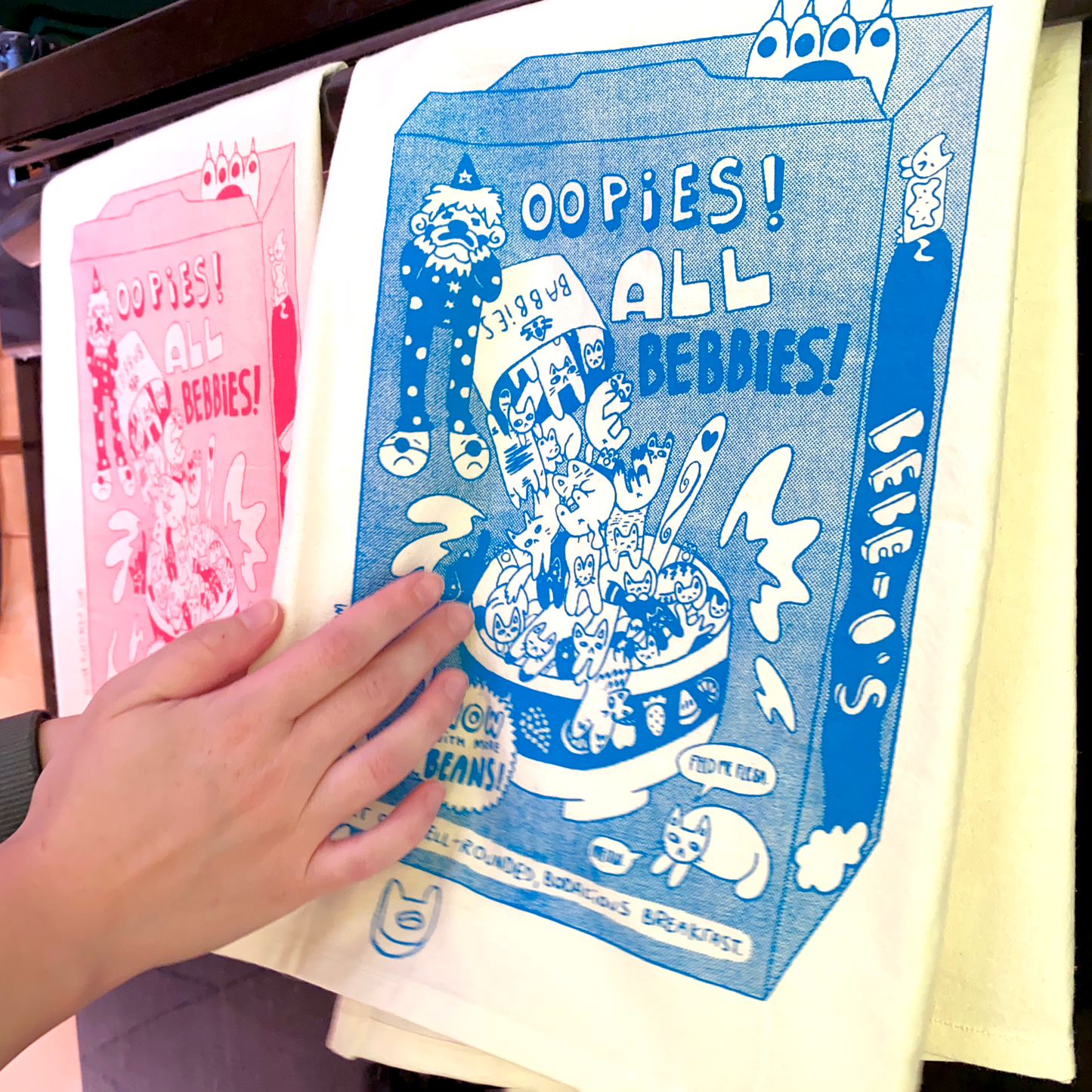 Bebe-O’s Cat Breakfast 27 in x 27 in Flour Sack Towel | Screen Print | 100% Cotton